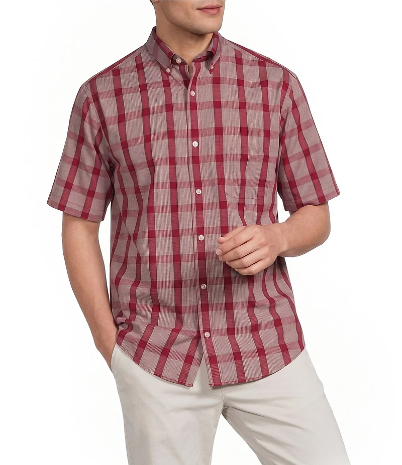 Gold Label Roundtree & Yorke Non-Iron Short Sleeve Plaid Poplin Sport Shirt