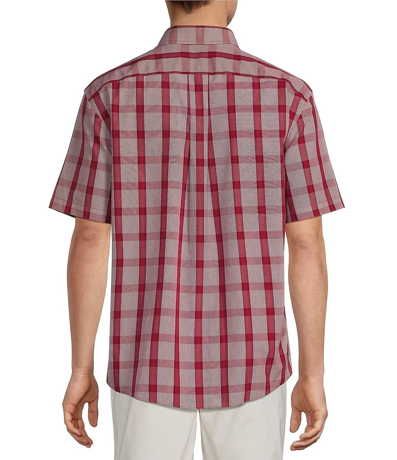Gold Label Roundtree & Yorke Non-Iron Short Sleeve Plaid Poplin Sport Shirt
