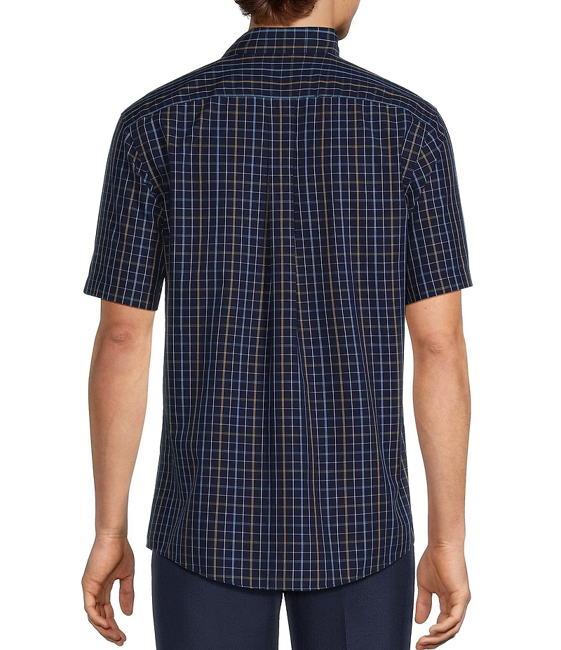 Gold Label Roundtree & Yorke Slim Fit Non-Iron Short Sleeve Medium Plaid Sport Shirt