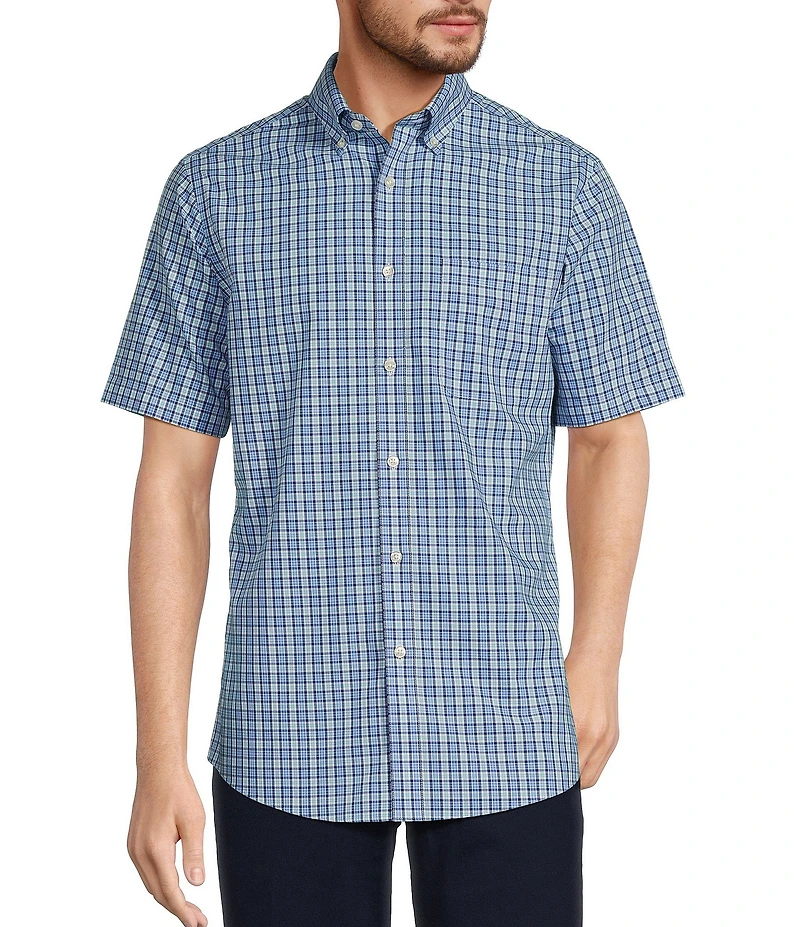 Gold Label Roundtree & Yorke Slim Fit Non-Iron Short Sleeve Small Plaid Pattern Sport Shirt