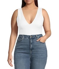 Good American Plus Size Sculpting Deep V-Neck Sleeveless Bodysuit