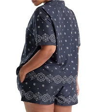 Good American Plus Size The Camp Bandana Print Notch Collar Short Sleeve Button Front Shirt
