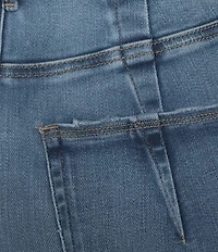 Good American Plus Soft Tech Good Legs Straight Jeans