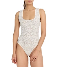 Good American Stretch Lace Scoop Neck Sleeveless Bodysuit