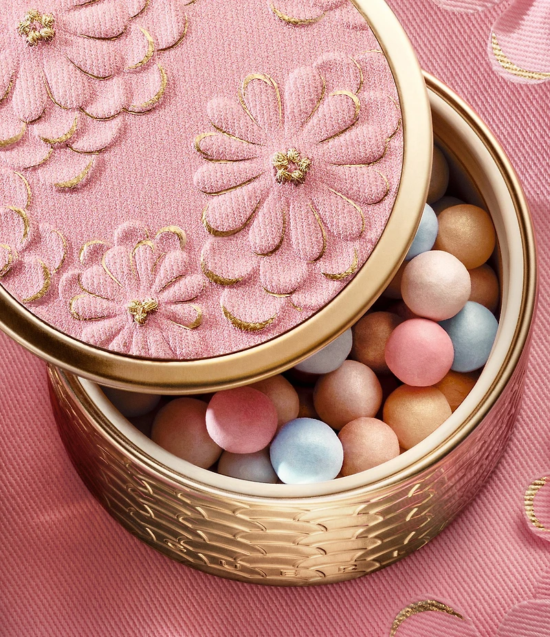 Guerlain Limited Edition Meteorites Blooming Glow Light-Revealing Pearls of Powder