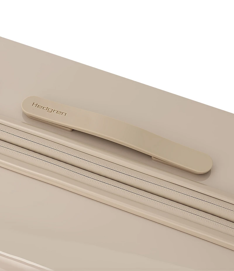 Hedgren Nostos Glossy Hardside Medium Expandable Spinner