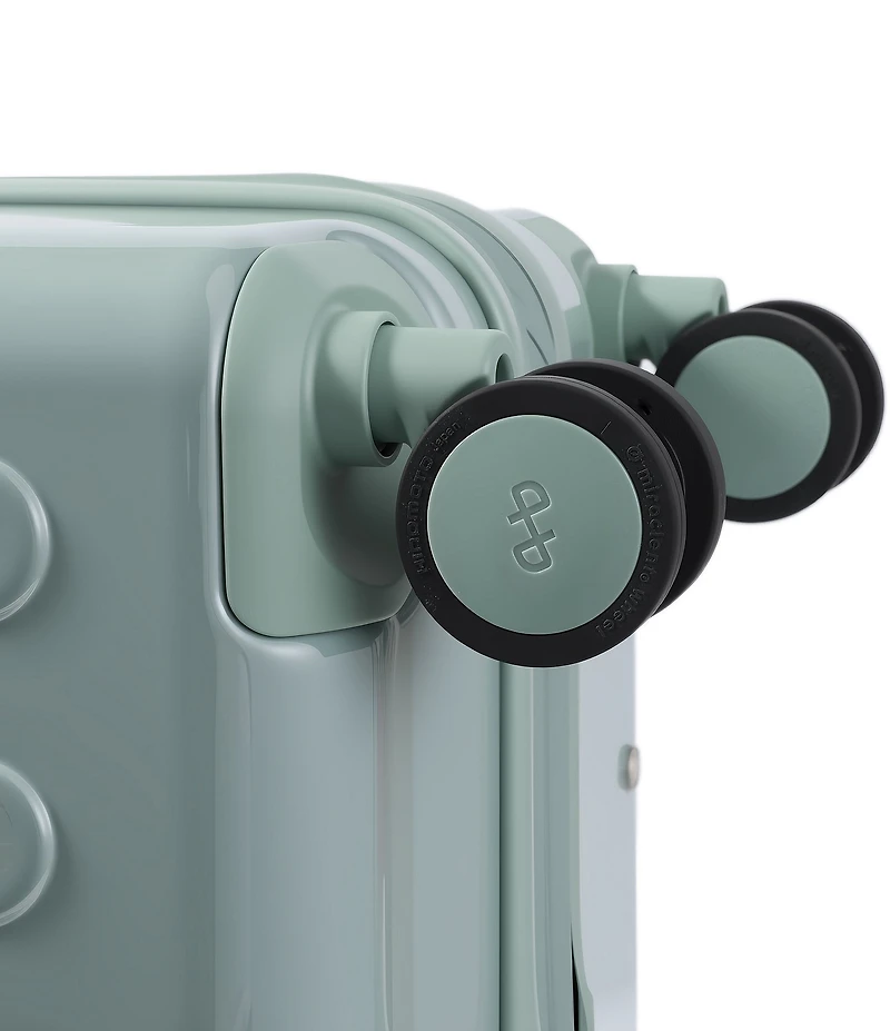 Hedgren Nostos Glossy Hardside Medium Expandable Spinner