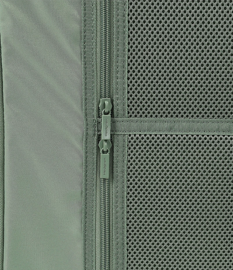 Hedgren Nostos Matte Hardside Medium Expandable Spinner Suitcase