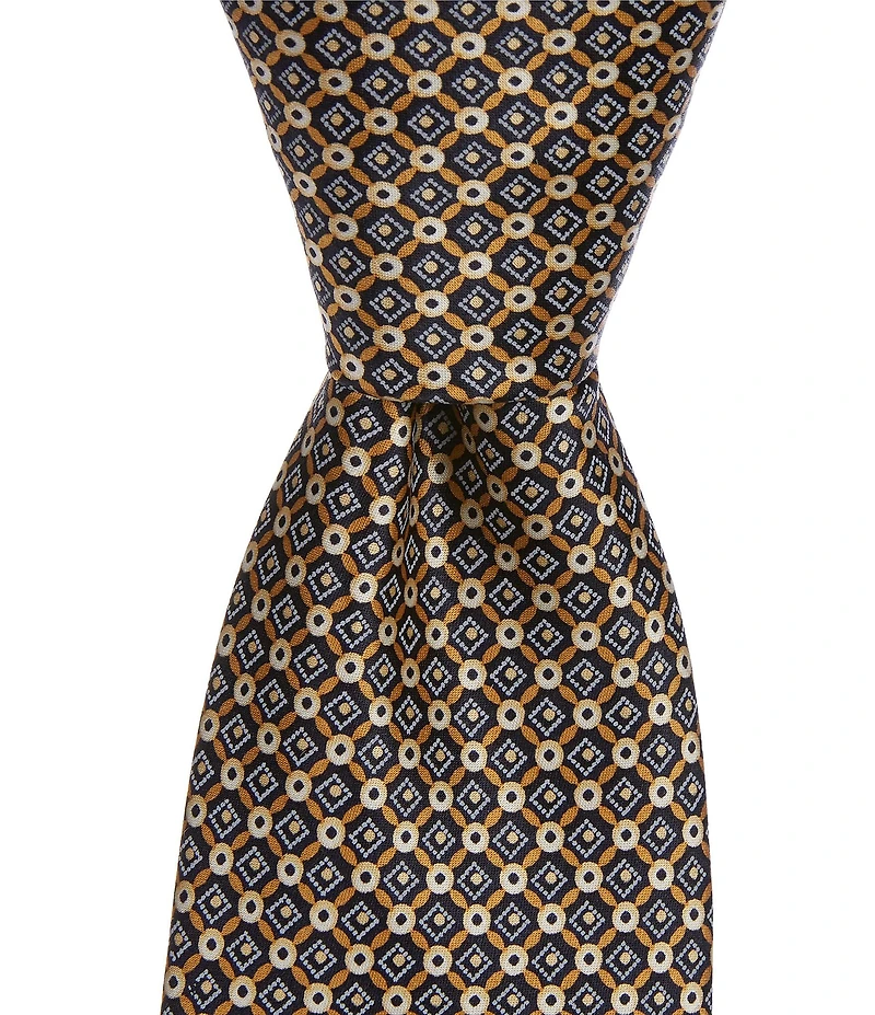 Hickey Freeman Connected Links 3 1/4#double; Woven Silk Tie