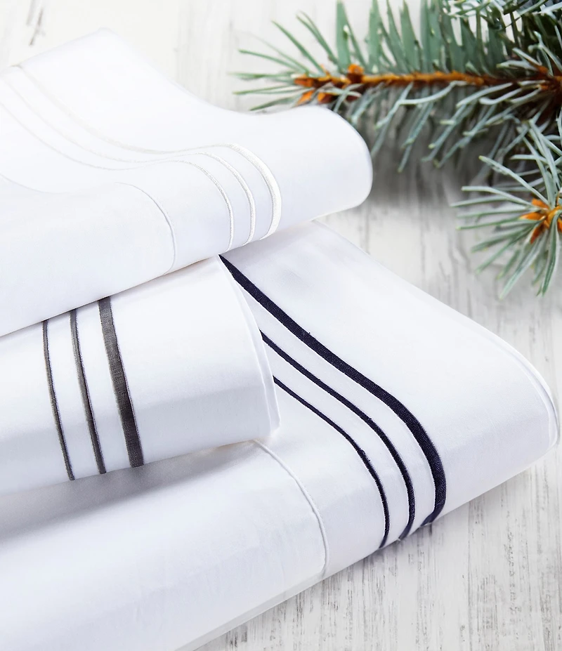 HiEnd Accents 350-Thread Count Embroidered Border Sheet Set