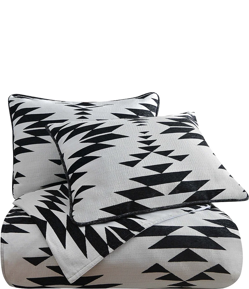 HiEnd Accents x Paseo Road Amelia Southwestern Pattern Comforter Mini Set