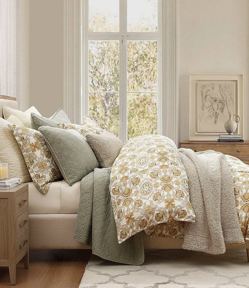 HiEnd Accents Andie Washed Linen Tuscan Marigold Medallion Pattern Floral Comforter Mini Set