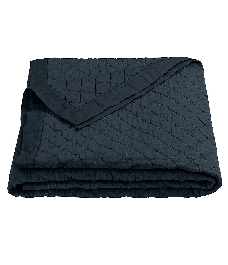 HiEnd Accents Diamond Quilt