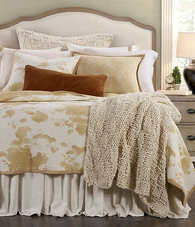 HiEnd Accents x Paseo Road Elsa Reversible Cowhide Paisley Print Quilt Mini Set