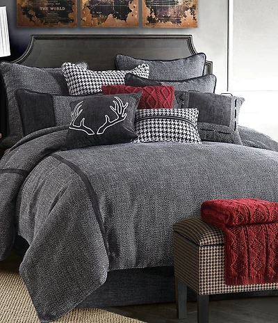 HiEnd Accents x Paseo Road Hamilton Comforter Set