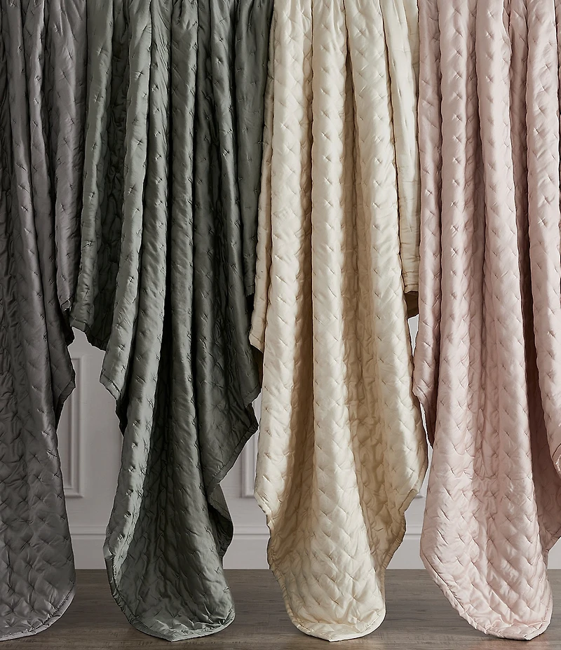HiEnd Accents Lyocell Quilt