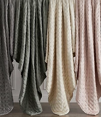 HiEnd Accents Lyocell Quilt