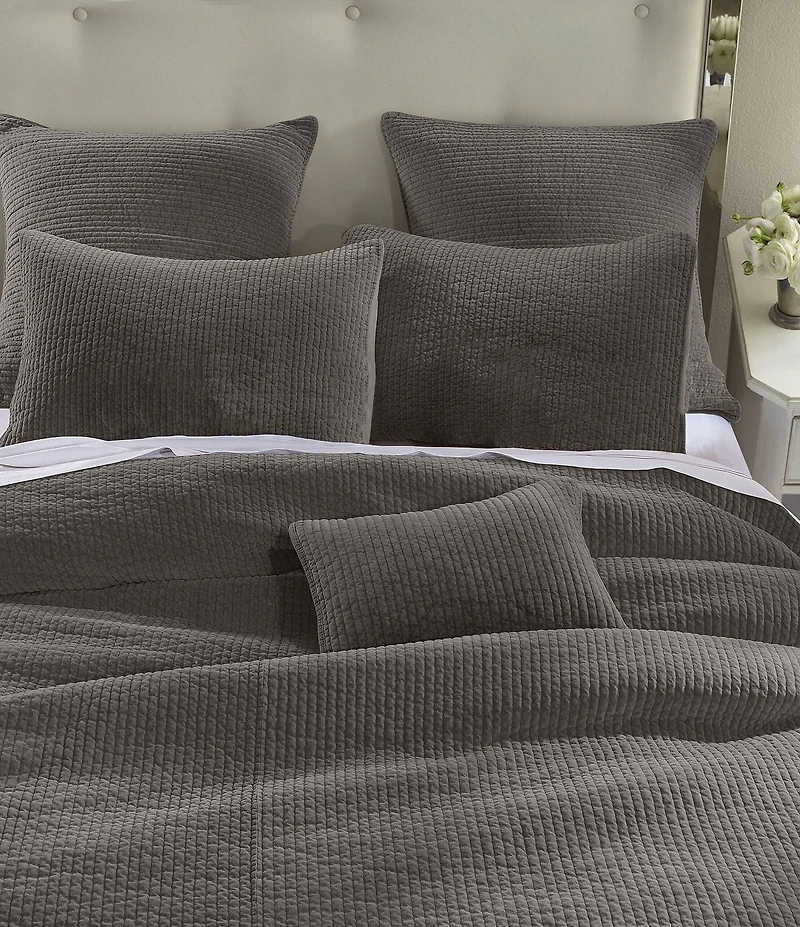 HiEnd Accents Stonewashed Cotton Velvet Quilt