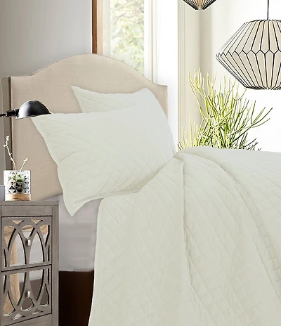 HiEnd Accents Velvet Diamond Quilt Mini Set