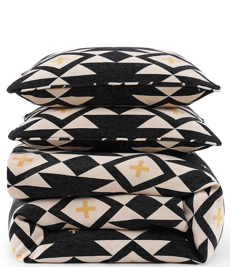 HiEnd Accents x Paseo Road Southwestern Geometric Pattern High Desert Chenille Jacquard Comforter Mini Set