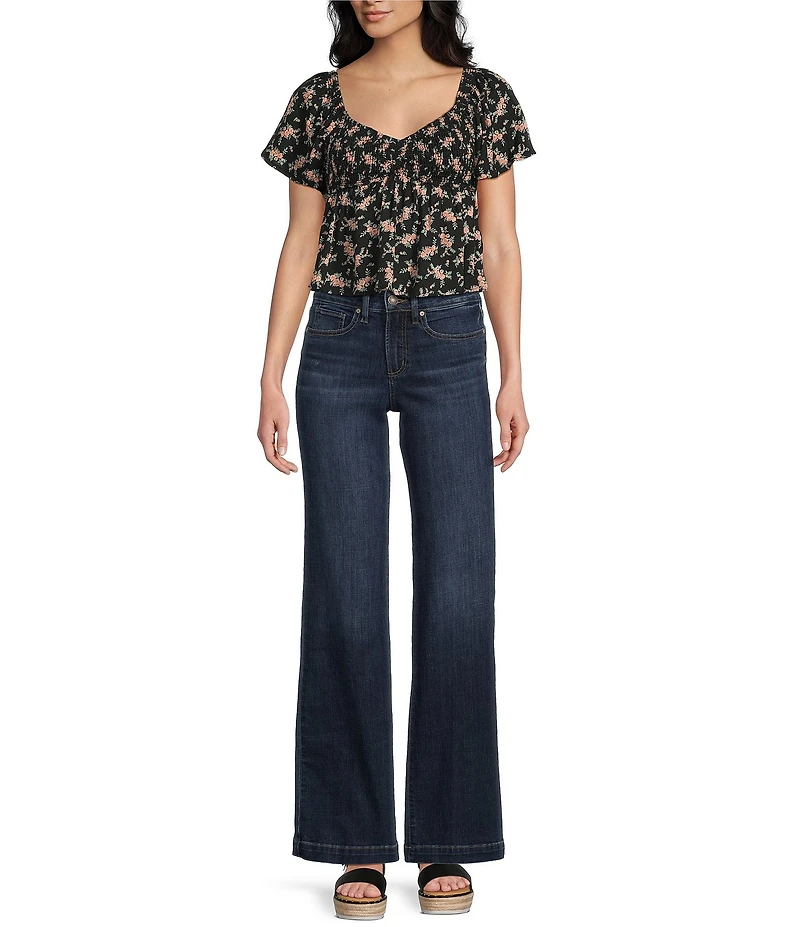 Honey & Sparkle Floral Print Smocked V-Neck Ruffle Short Sleeve Top