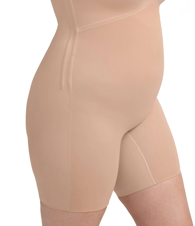 Honeylove Plus Size Mid-Thigh Bodysuit