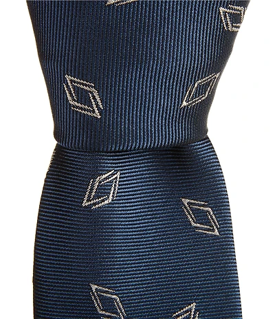Hugo Boss Diamond Pattern Jacquard 2 1/4#double; Silk Blend Tie