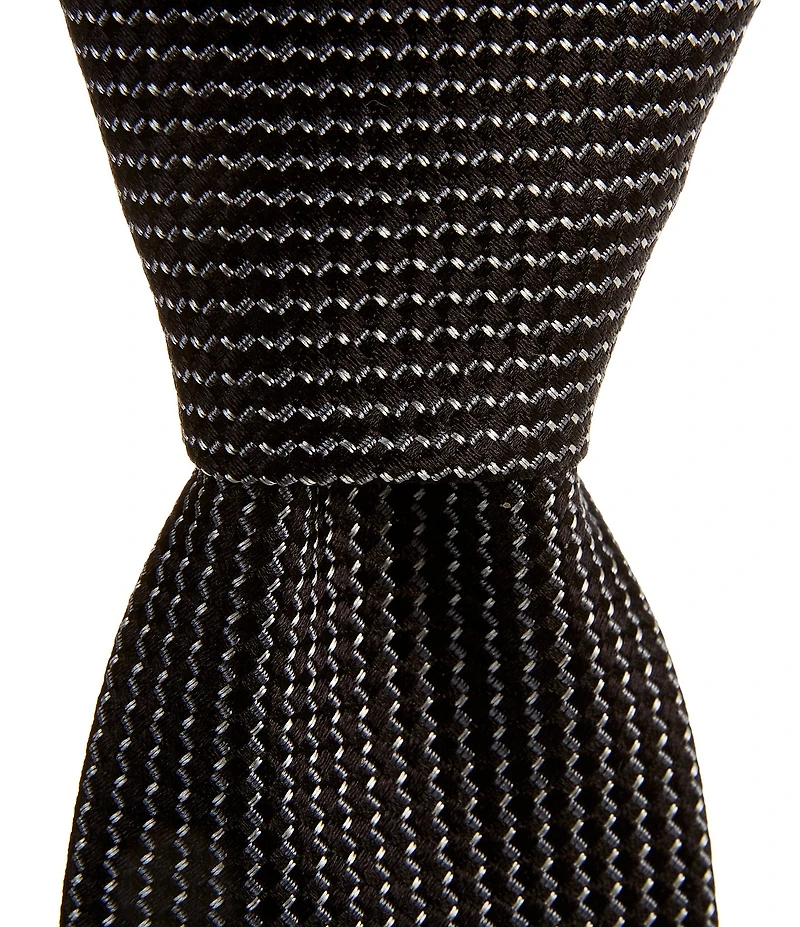 Hugo Boss Pattern 2.95#double; Silk Tie