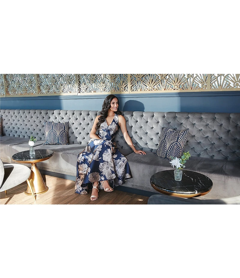 Ignite Evenings Petite Size Floral Sleeveless V-Neck Printed Jacquard Gown