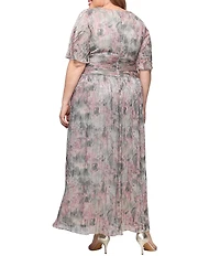 Ignite Evenings Plus Size Ruched Waist Short Sleeve Printed Bodre Long Dress