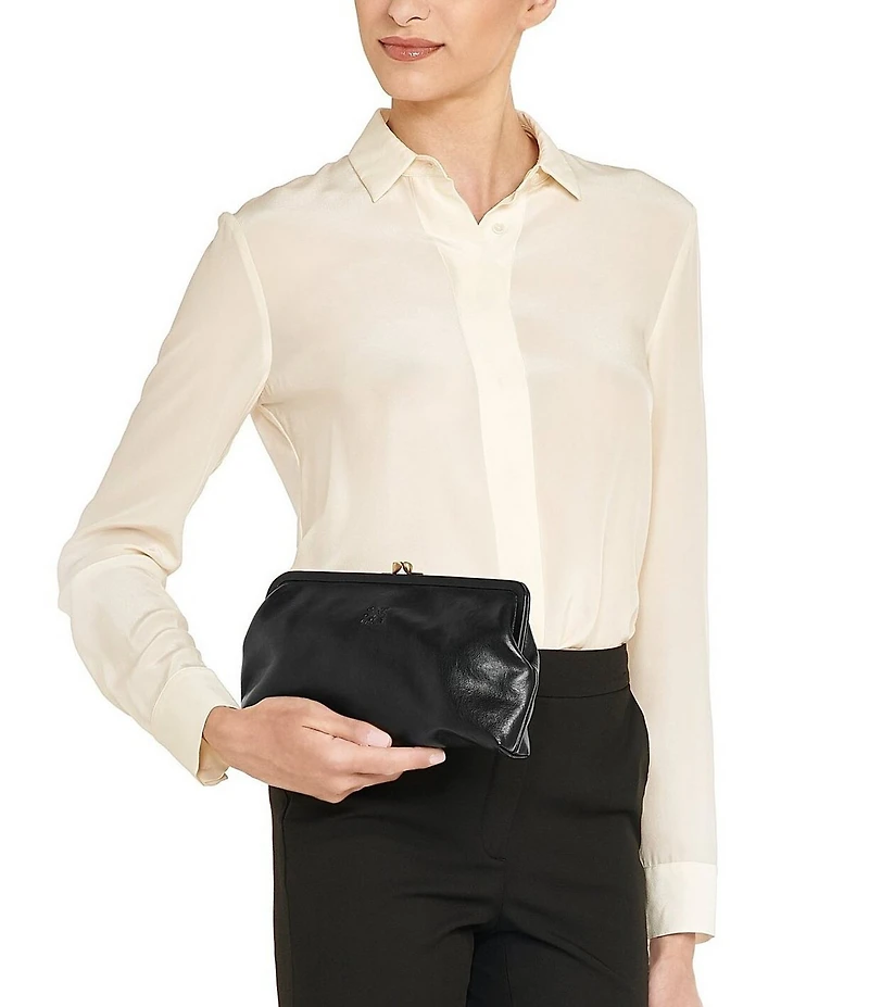 Il Bisonte Manuela Black Leather Clutch