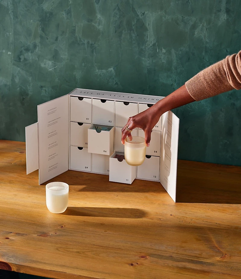 Illume Candles Beautifully Done Candle Box Set Advent Calendar