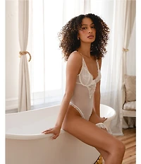 In Bloom By Jonquil Sexy, Two-Piece Underwire Teddy With Garter Lingerie Set