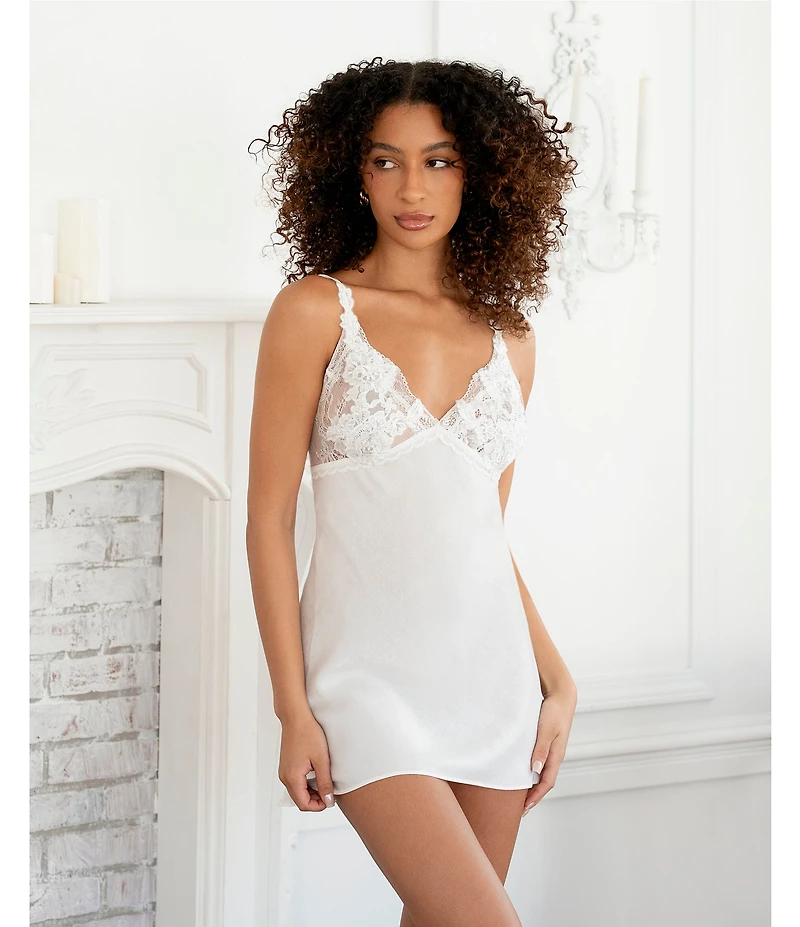 In Bloom By Jonquil Shimmer Satin Sleeveless V-Neck Bridal Chemise