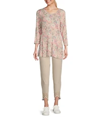 Intro Straight Leg Tulip Eyelet Embroidered Frayed Hem Pull-On Ankle Pants