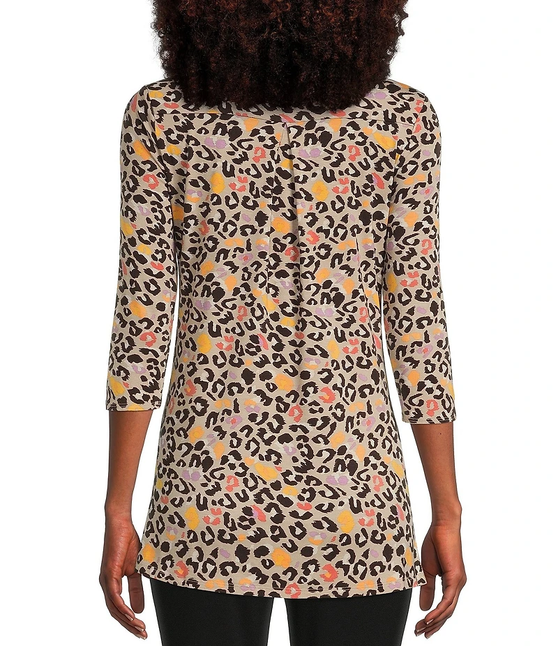 Intro Petite Size Animal Print 3/4 Sleeve Round Neck The Legging Tee