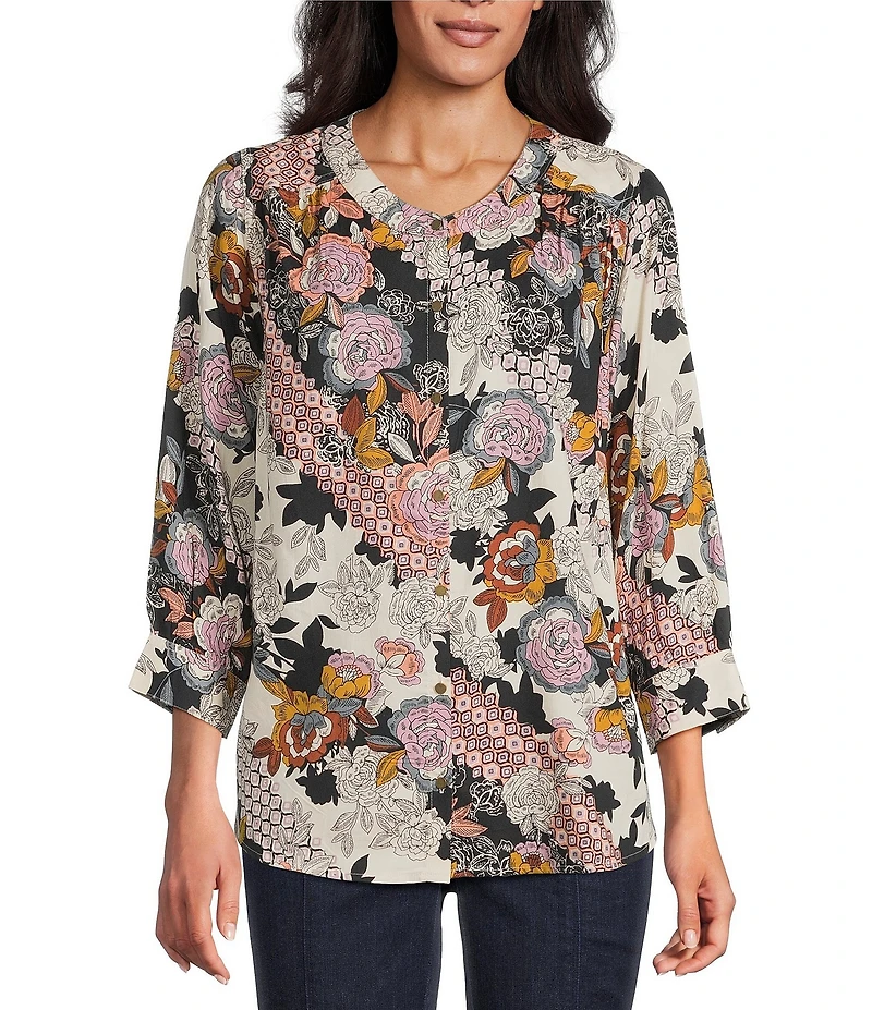 Intro Petite Size Soft Puckered Patch Floral Print Split Round V-Neck 3/4 Sleeve Button Front Shirt