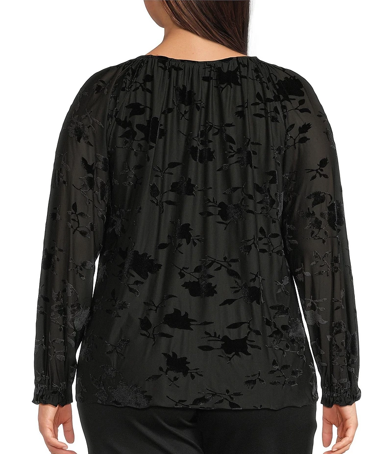 Intro Plus Size Floral Split V-Neck Long Sleeve Ruffle Blouse