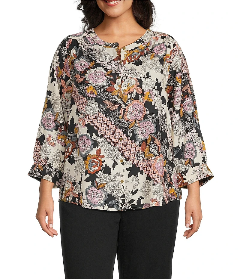 Intro Plus Size Soft Puckered Patch Floral Print Split Round V-Neck 3/4 Sleeve Button Front Shirt