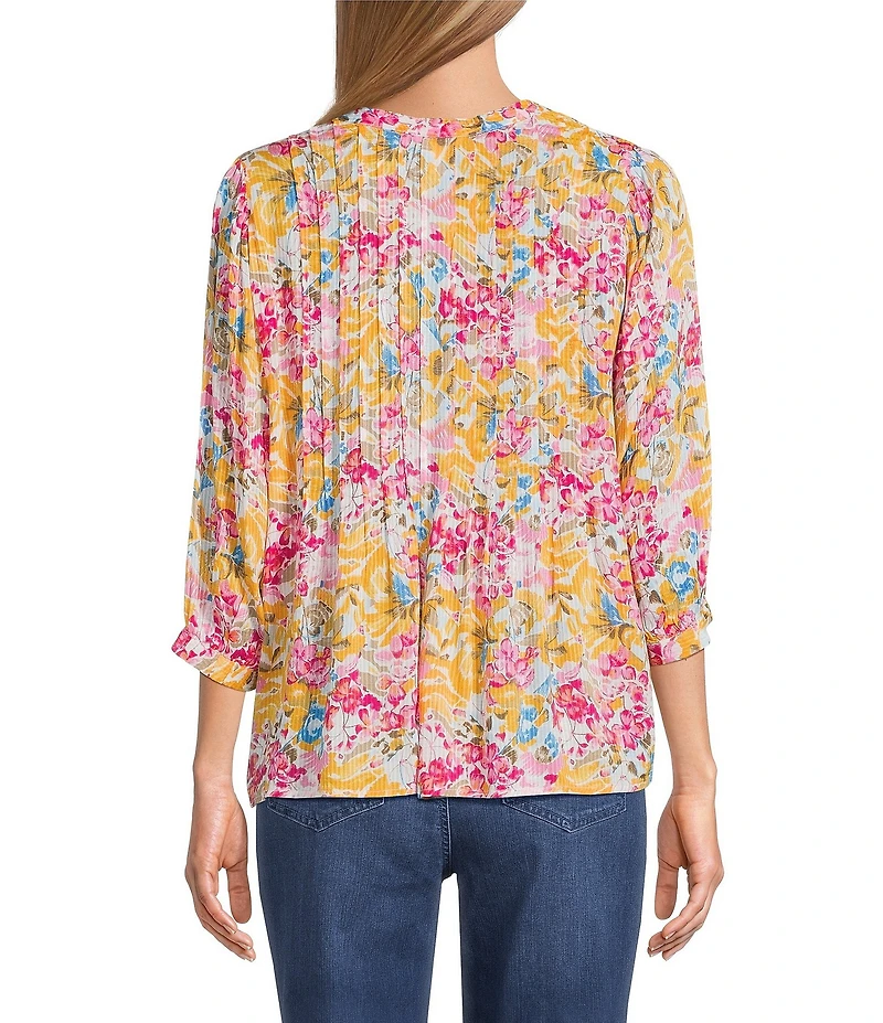 Intro Rapture Rose Pleated Button-Front Blouse