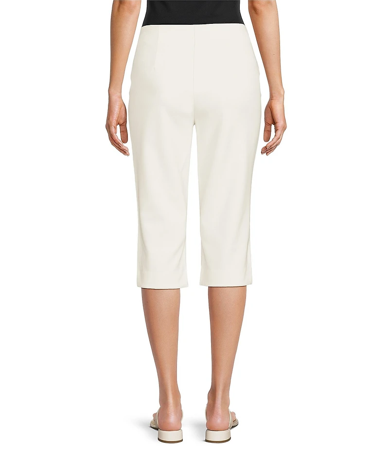 Investments Petite Size Pull-On Pintuck Capri Pants