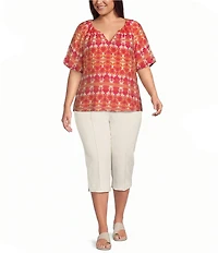 Investments Plus Size Pull-On Pintuck Capri Pants