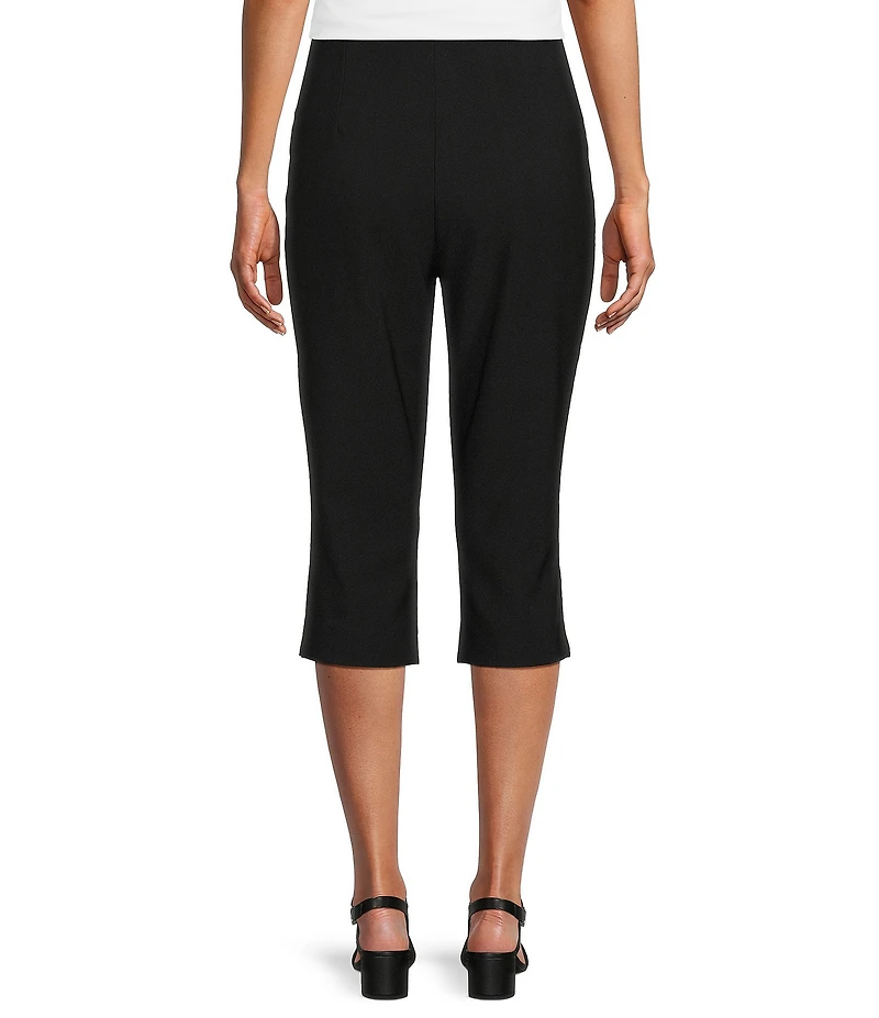 Investments Pull-On Pintuck Capri Pants