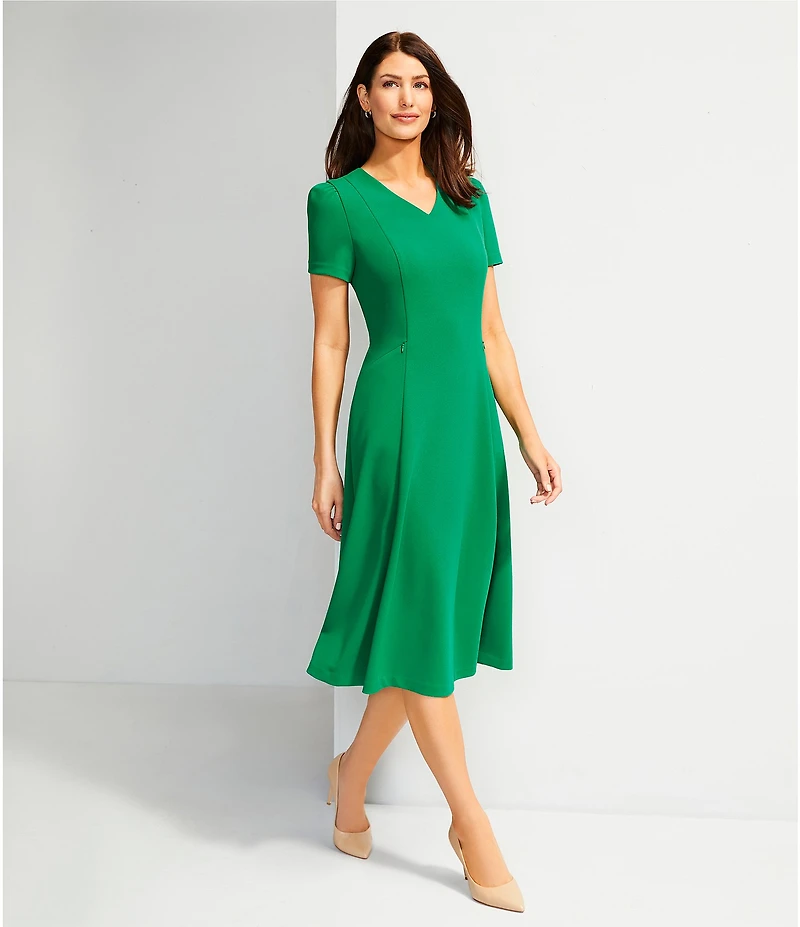 Investments Scuba Crepe Short Sleeve Fit and Flare V-Neck Dress