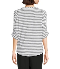 Investments Striped Print 3/4 Ruched Sleeve Crew Neck Top