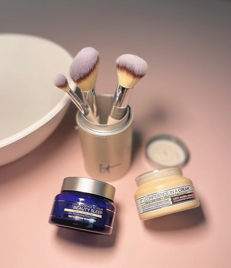 IT Cosmetics Confidence in a Cream Anti-Aging Hydrating Moisturizer