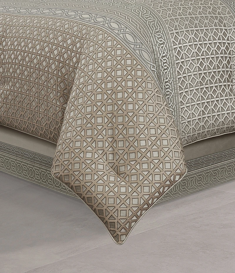J. Queen New York Alaro Geometric Engineering Comforter Set