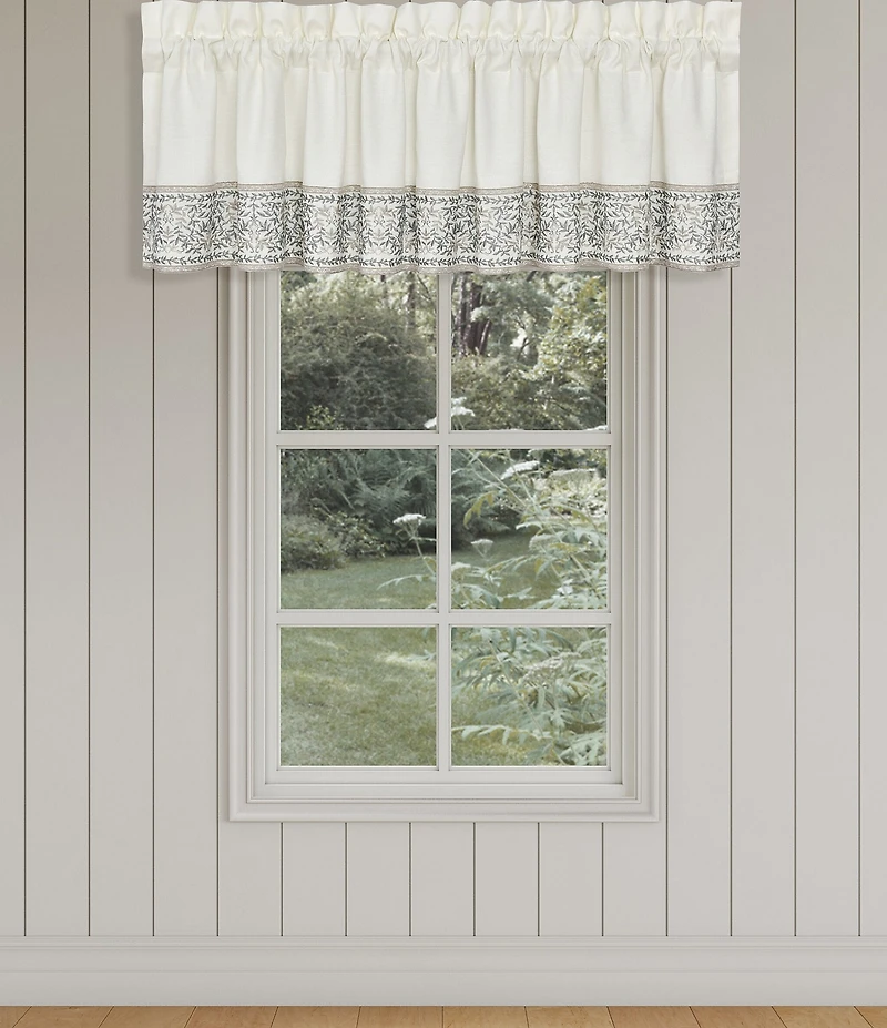 J. Queen New York Arbour Grove Leaf Medallion Window Treatment