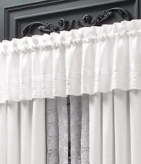 J. Queen New York Becco Jacquard Foulard Design Window Treatment