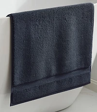 J. Queen New York Belmore Collection Zero Twist Bath Mat